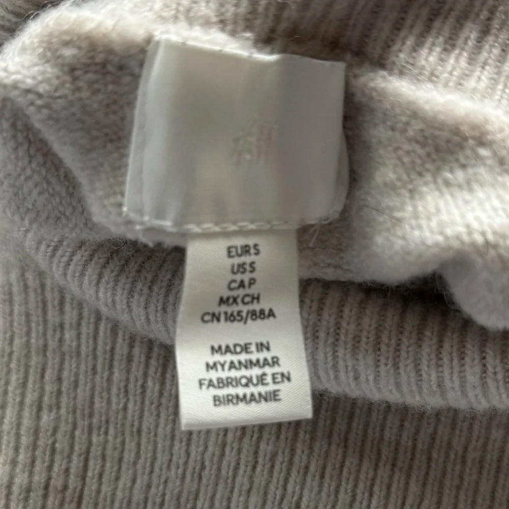 H&M Turtleneck Sweater Soft-Knit Loose-Fit Light Gray Melange Size S